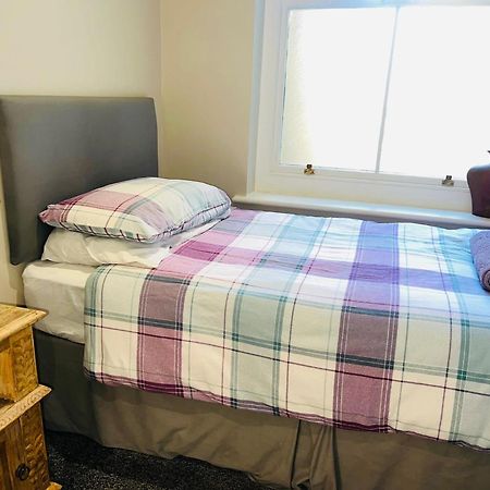 Bed For The Night, Close To Beach, Shops , Train St Leonards-on-Sea المظهر الخارجي الصورة