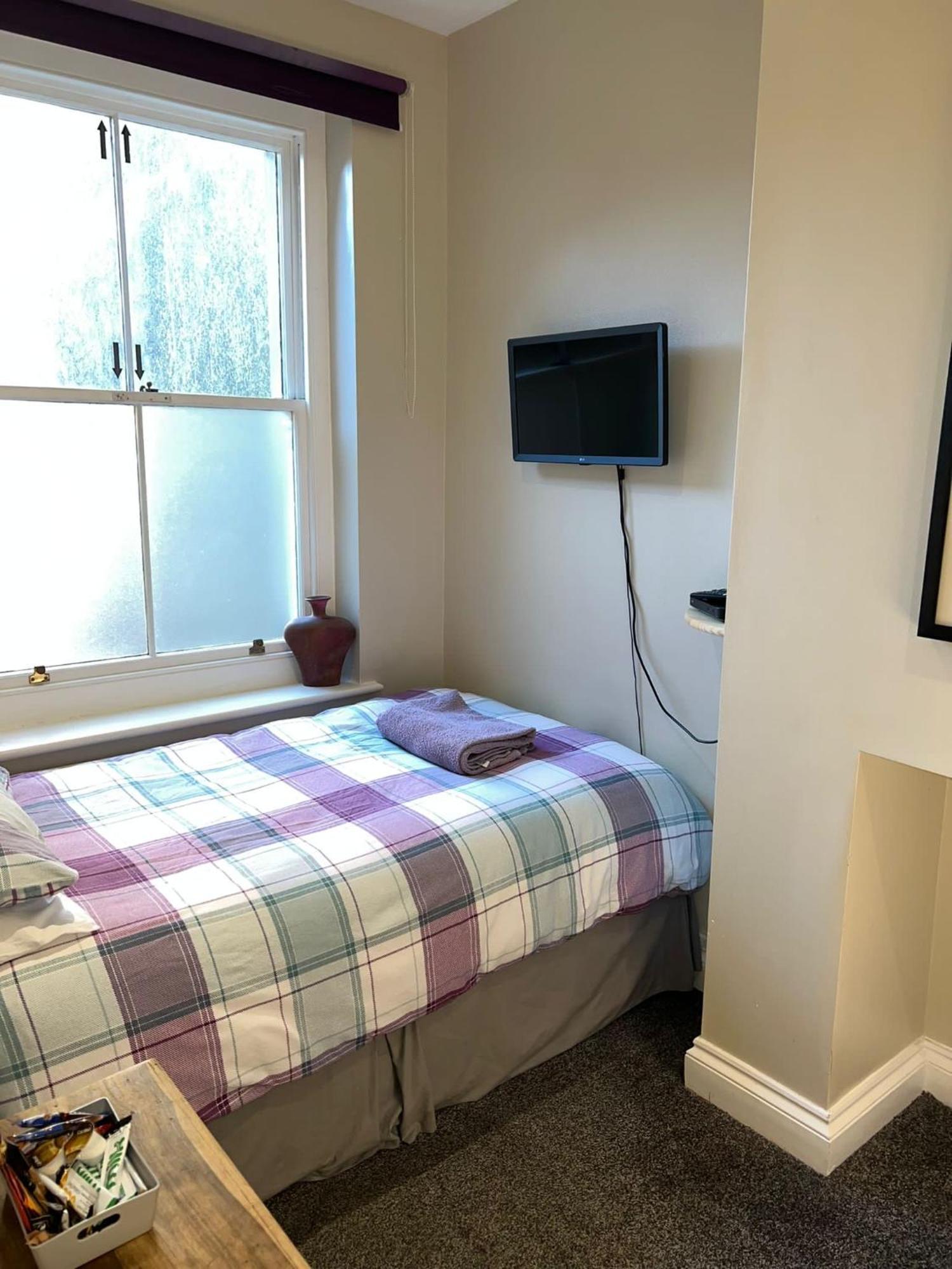 Bed For The Night, Close To Beach, Shops , Train St Leonards-on-Sea المظهر الخارجي الصورة
